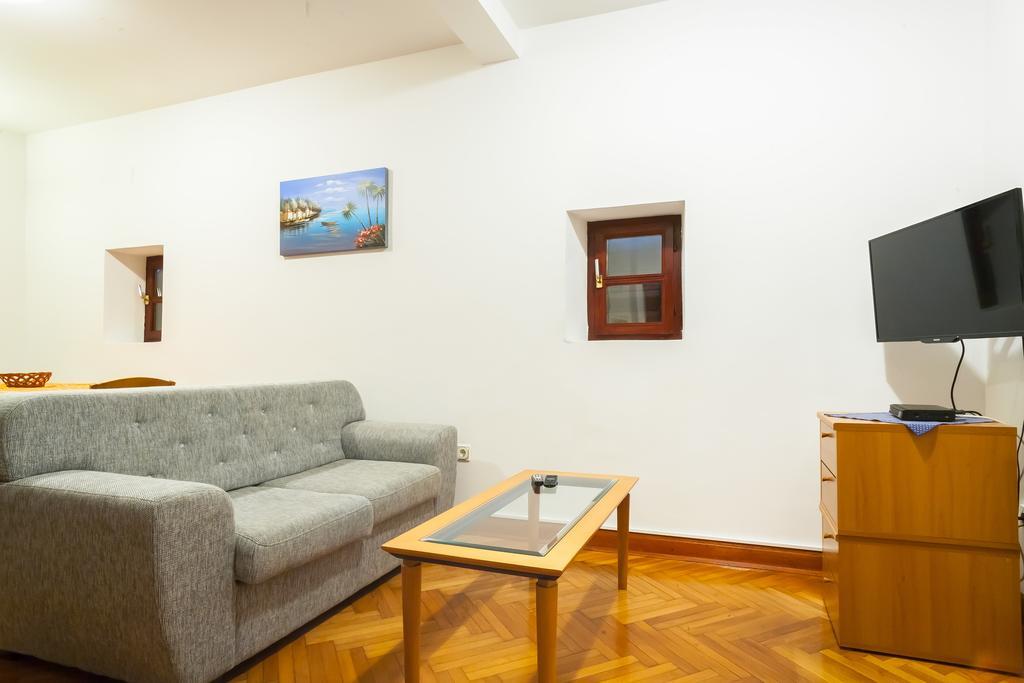 Villa & Apartments Perasto Exterior photo