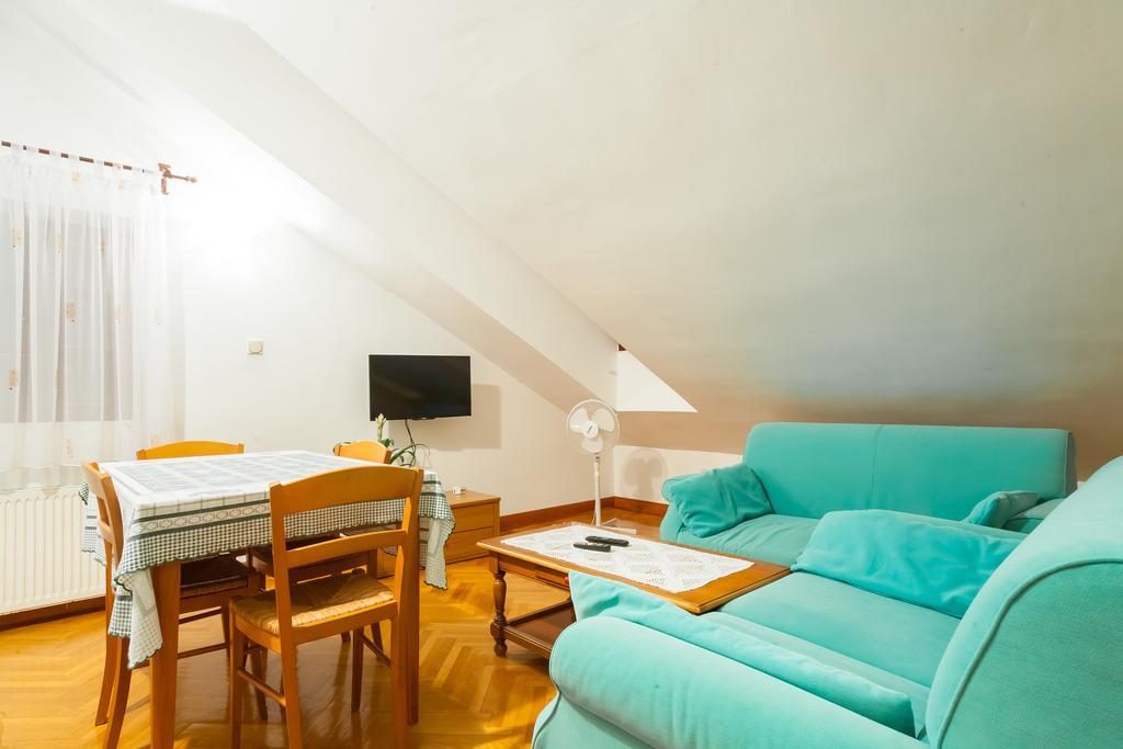 Villa & Apartments Perasto Exterior photo