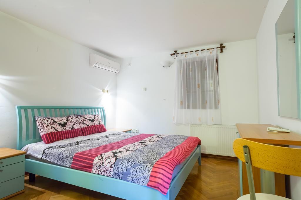 Villa & Apartments Perasto Exterior photo